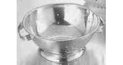 IMPA 172203 — Colander aluminium 400mm diam