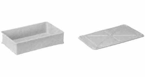 IMPA 172943 — Food storage box plastic, w/cover 685x425x160mm 36.2ltr