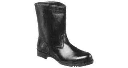 IMPA 190260 — Boots working safety cow hide, with steel toe 29cm