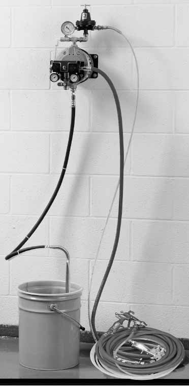 IMPA 270828 — Sprayer graco triton s.st hand, wall mount convention 233490