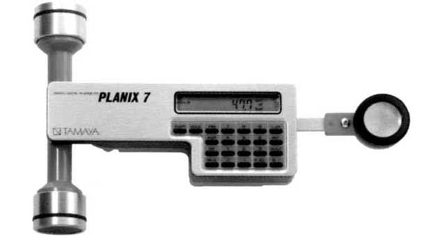 IMPA 370231 — Planimeter digital with case, planix-7