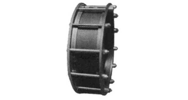 IMPA 734951 — Pipe coupling flex 26" m.ring, l204mm(style 11) hot rld steel
